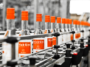 Produktion Brick - deutscher Gin -Bio und vegan zertifizierte Herstellung